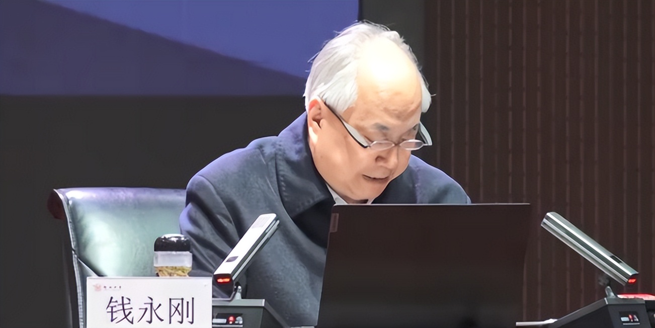 祝学军牺牲家人痛哭,钱学森是哪年去世的