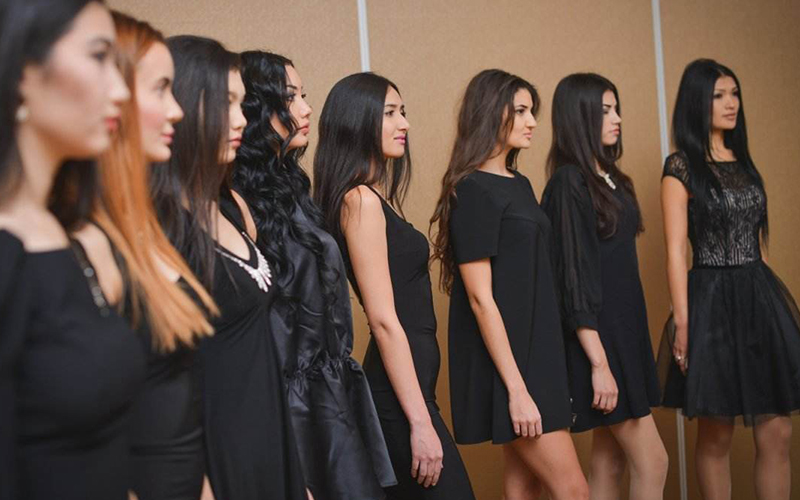 哈萨克斯坦最近好看的视频,哈萨克斯坦真实介绍