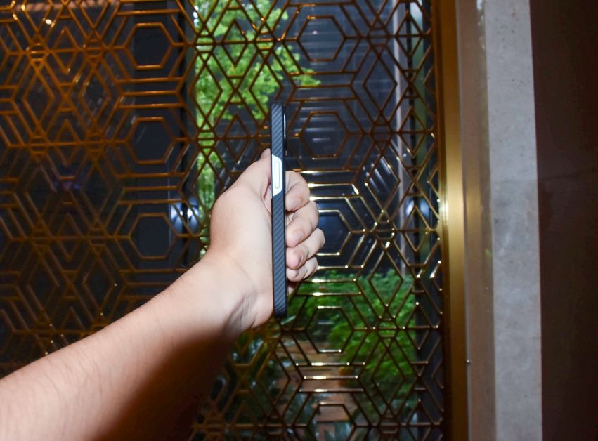 pitaka凯夫拉手机壳评测,超薄凯夫拉手机壳散热怎么样