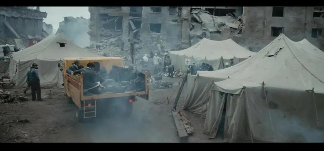 看完这四部电影细思极恐,中国不敢拍的电影