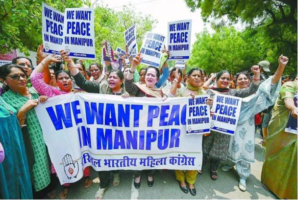 14亿印度人的羞耻？印度两女子被赤裸游街遭轮奸，莫迪直言：耻辱