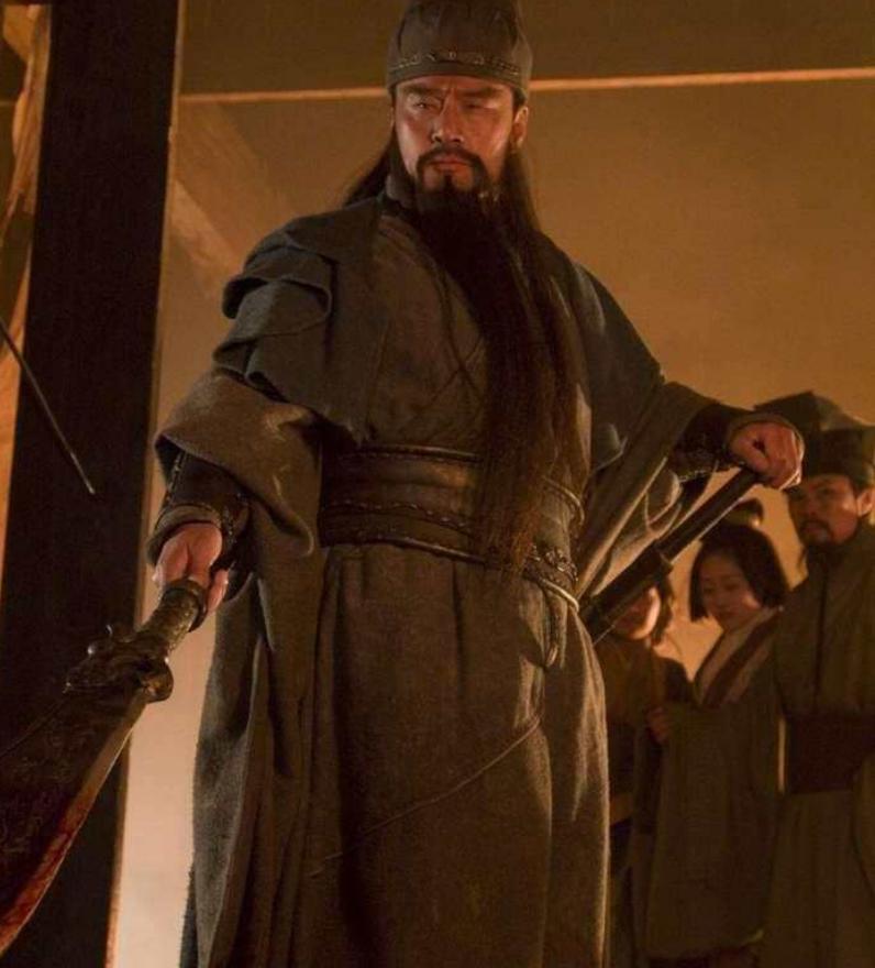 身高九尺的关羽相当于现在多少米,关羽身长九尺放在今天是多高