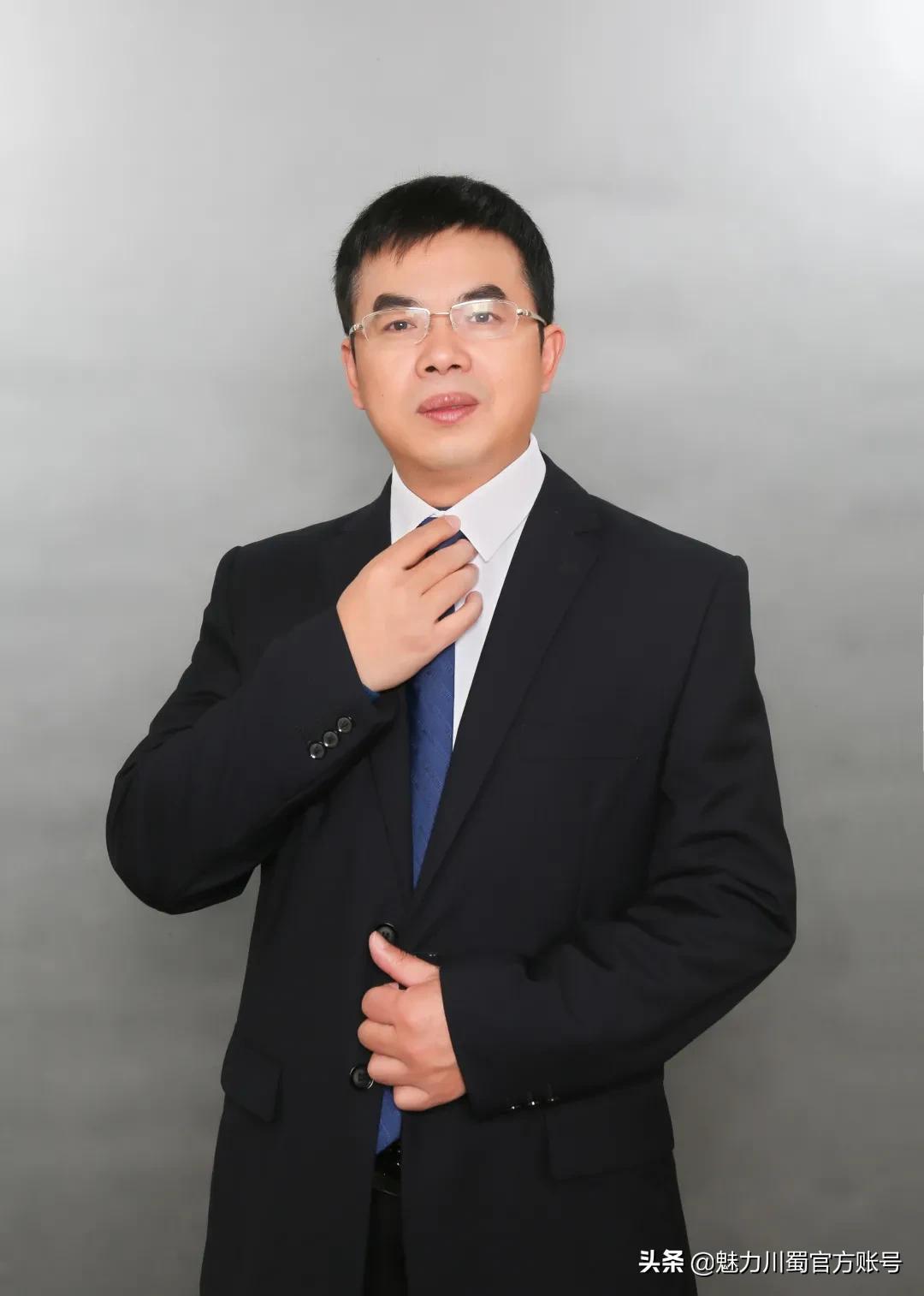 绵阳外国语学校李俊老师,绵阳外国语学校历史老师