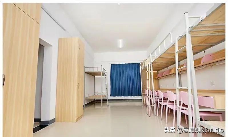 郑州学校西亚斯,郑州西亚斯学院在哪个区