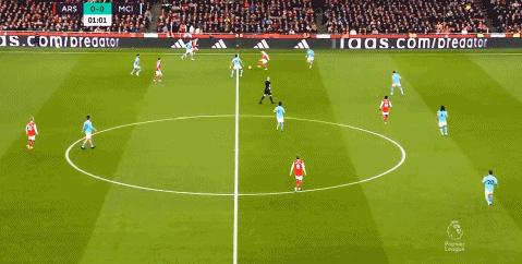 瓜迪奥拉输给穆里尼奥之后,曼城师徒对决