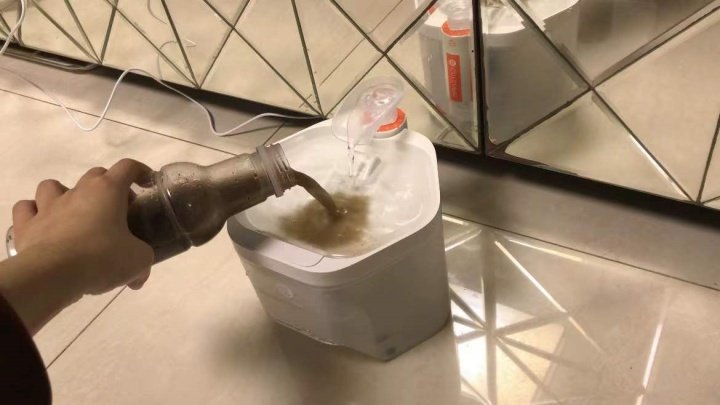 饮水机属于智商税么,猫咪喝水自动饮水机是智商税吗