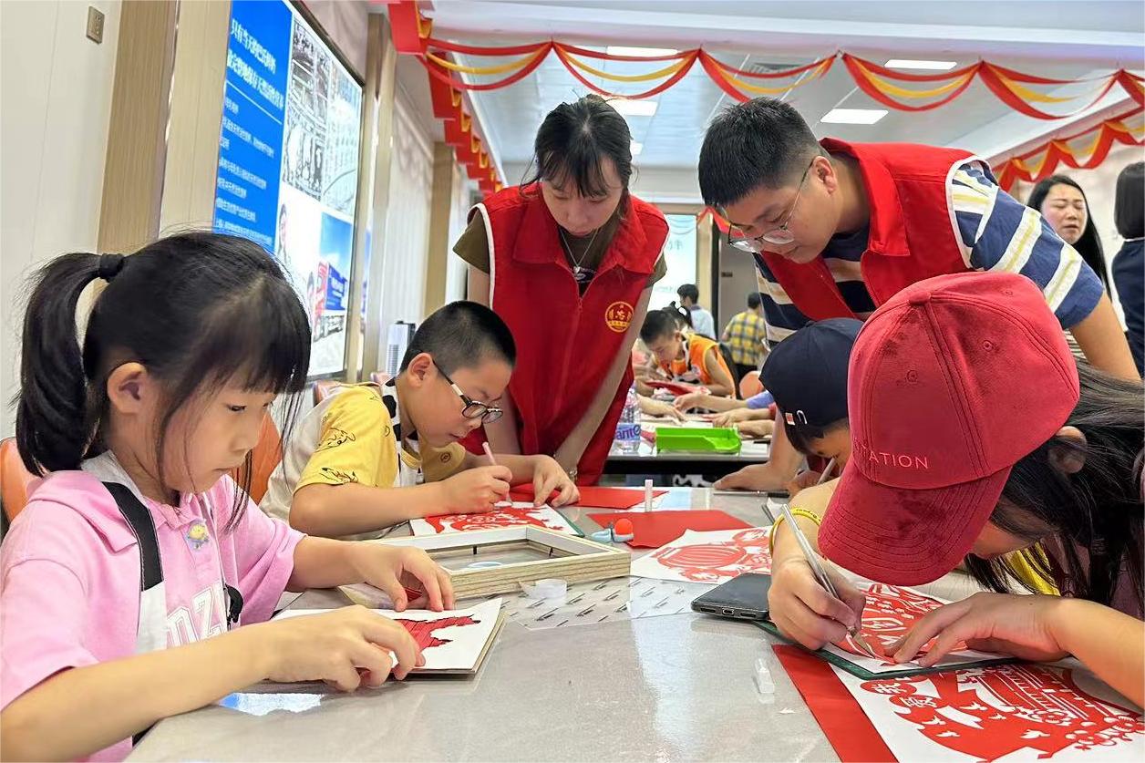 七一学党章悟党性践初心研讨材料,庆七一学思想强党性主题党日活动