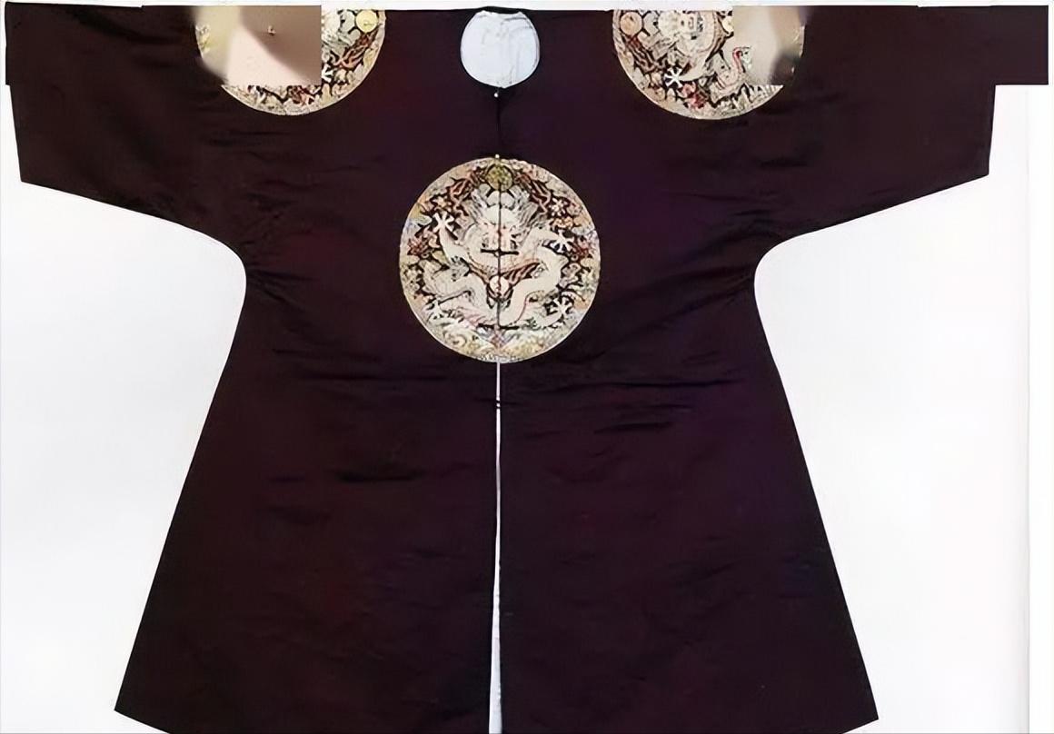 天下长河罗晋饰演康熙太监,罗晋康熙皇帝和太子