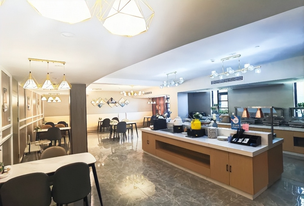 白玉兰酒店开张,新开街白玉兰酒店