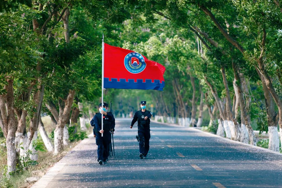 瑞丽边检国门,瑞丽口岸人员出入境通关流程指引