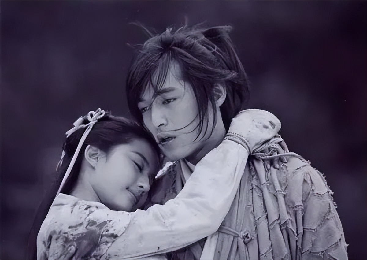 胡歌消失三个月后发的一条微博,40岁的胡歌能有多迷人