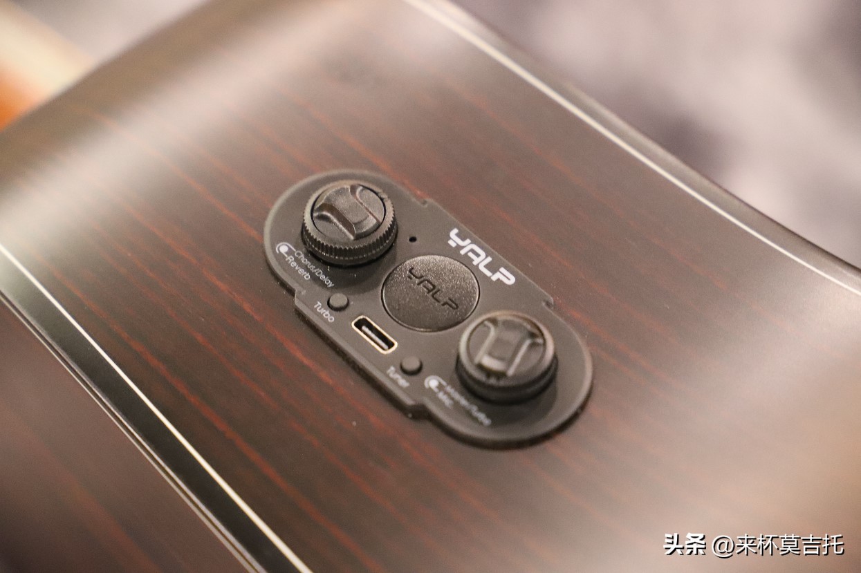 费森吉他和雅马哈吉他,性价比吉他哪款好