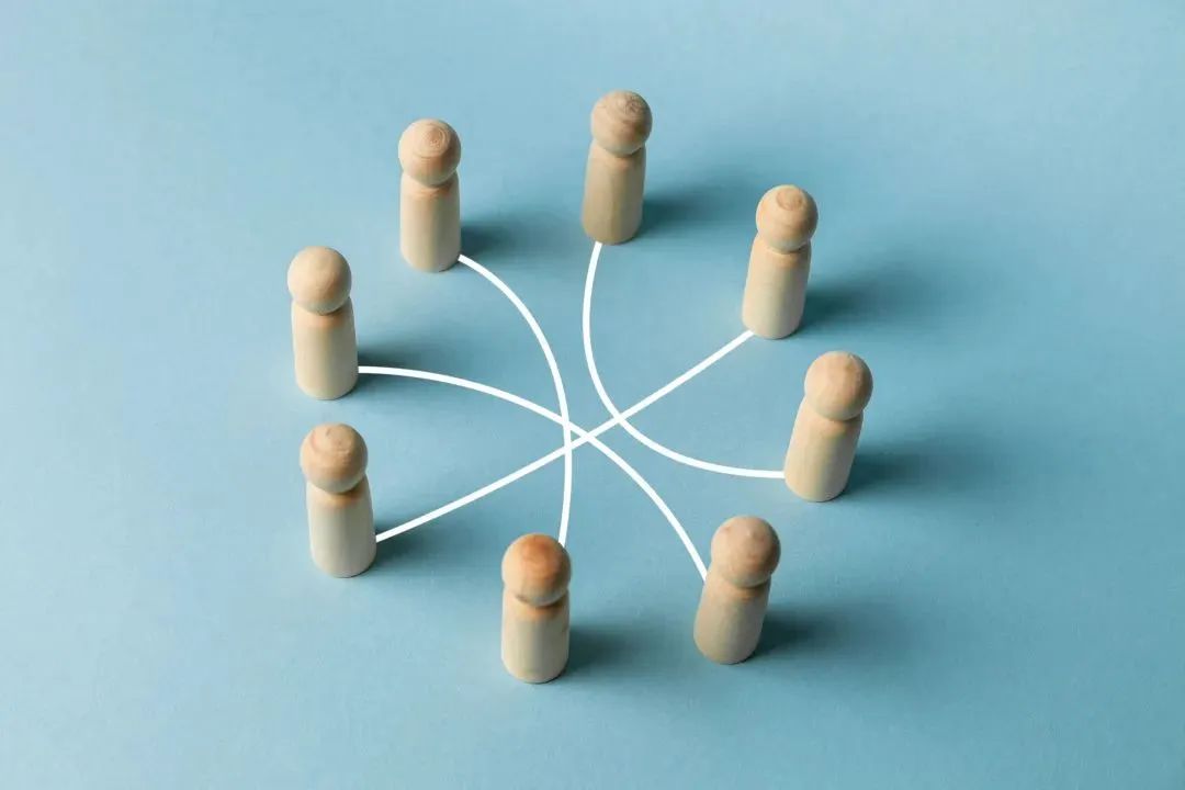 到底是什么在决定我们的幸福感？|长江读书十一特辑