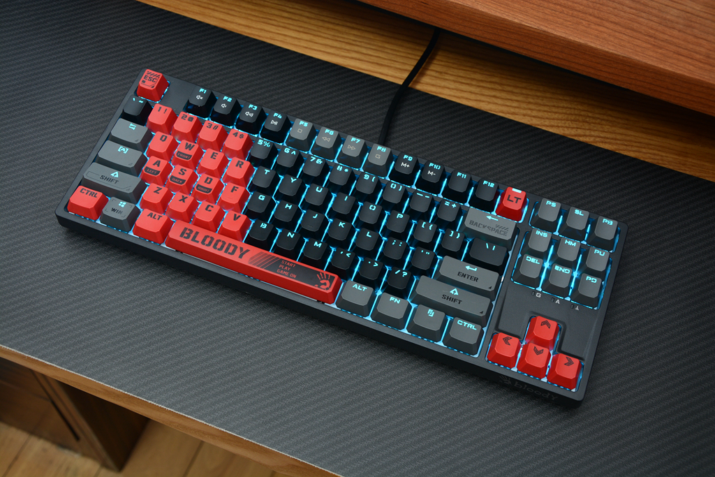 花一把的钱体验三把的手感，血手幽灵T87LT变速光轴机械键盘开箱