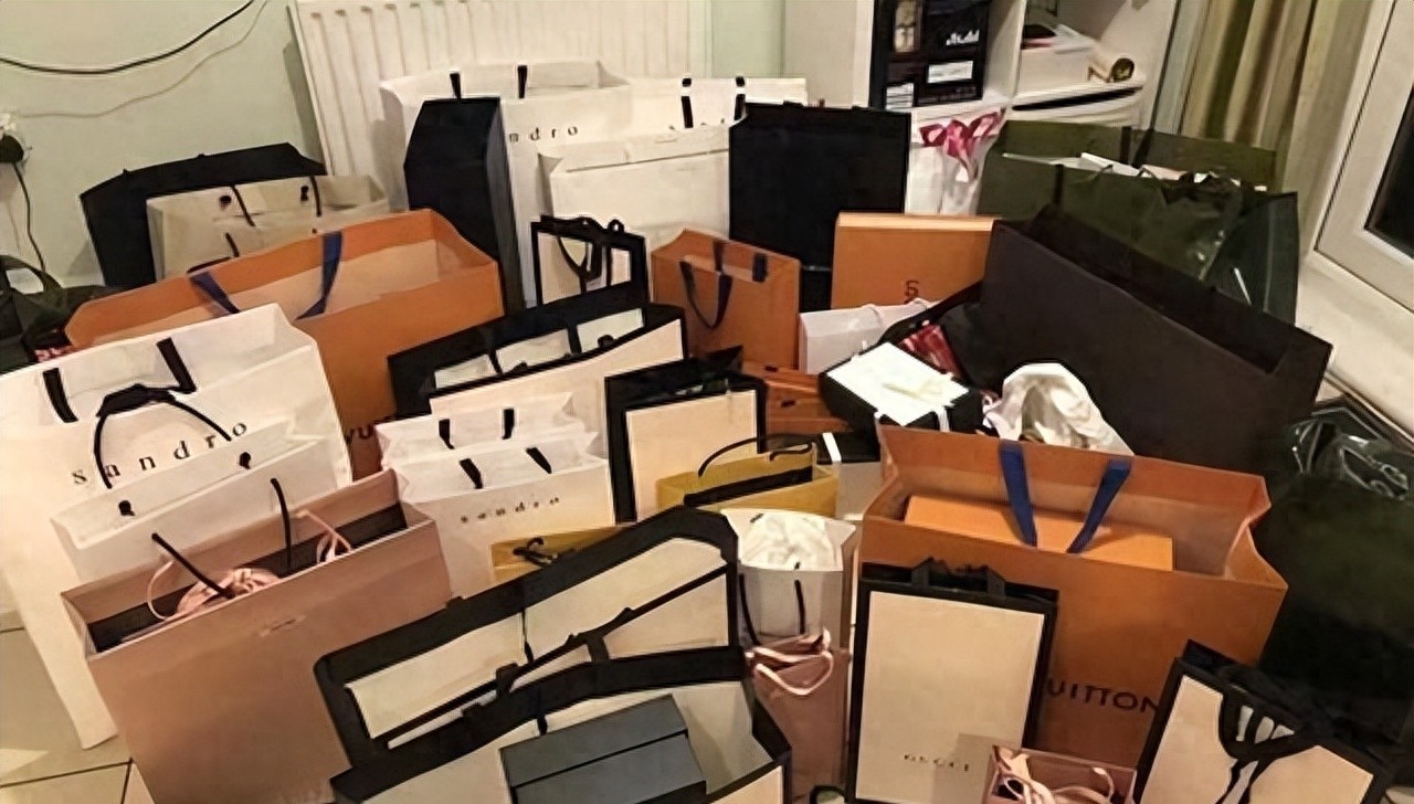 海外代购的利润分析,消费者被割韭菜