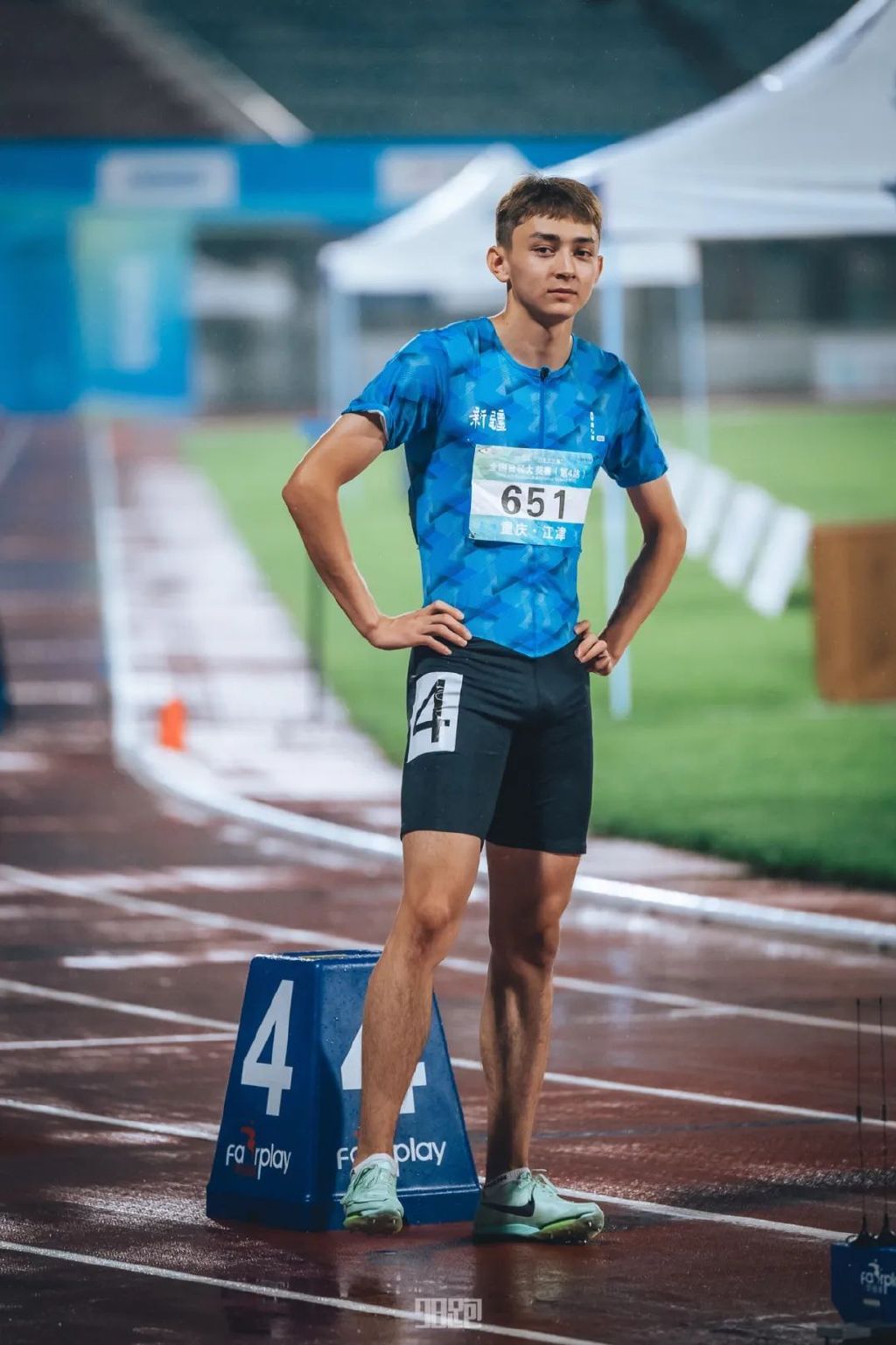 田径比赛英姿勃发,江津田径锦标赛直播