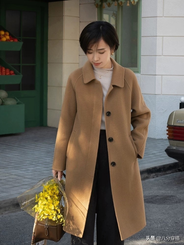 今年冬季流行穿这几款“大衣”，优雅保暖有气场，普通人也能驾驭