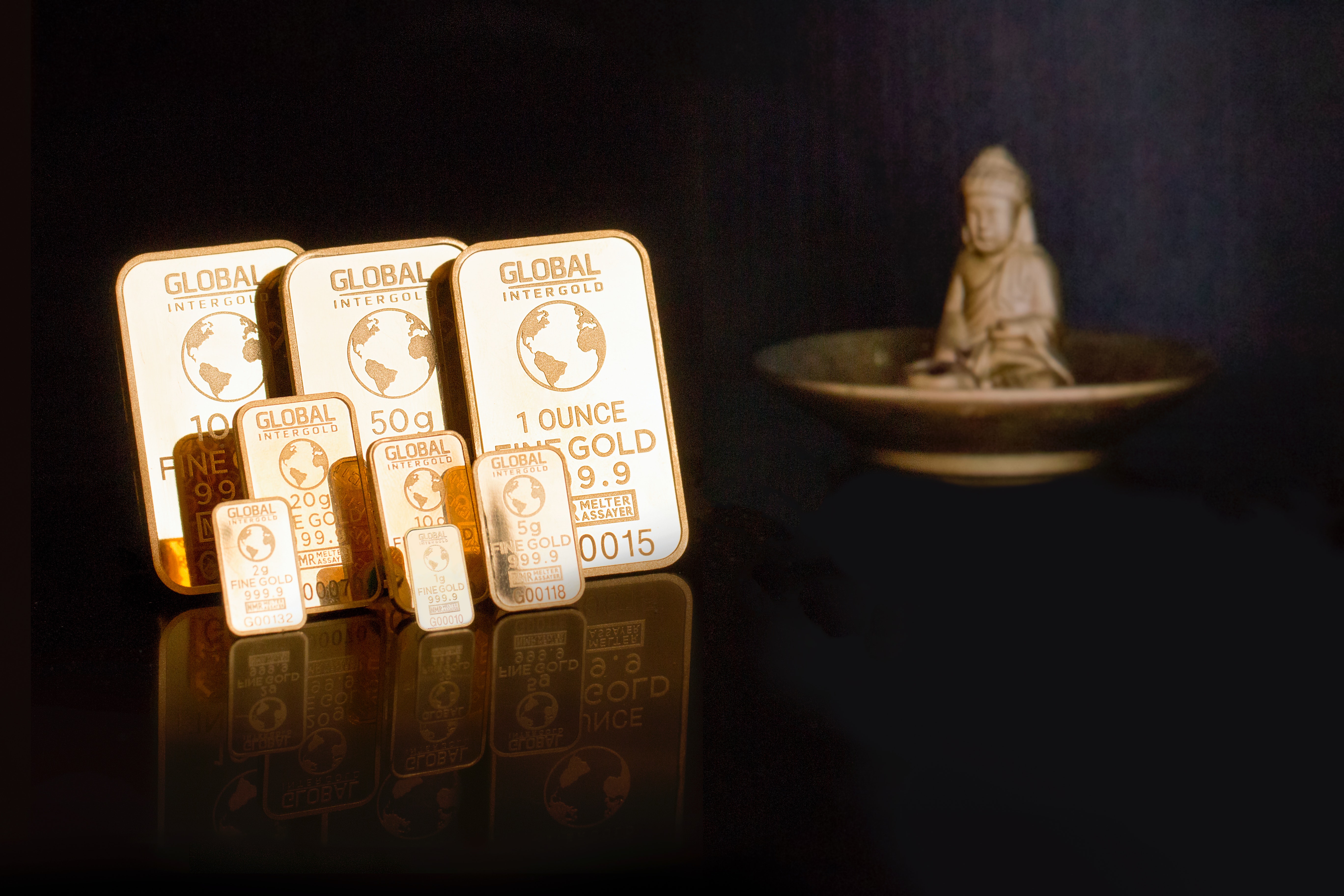 国际金价暴跌为什么金首饰不跌,国际黄金跌了要去哪里买黄金