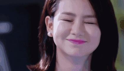 “被小三”的戚薇，背锅8年不坑声，她的聪明你想不到