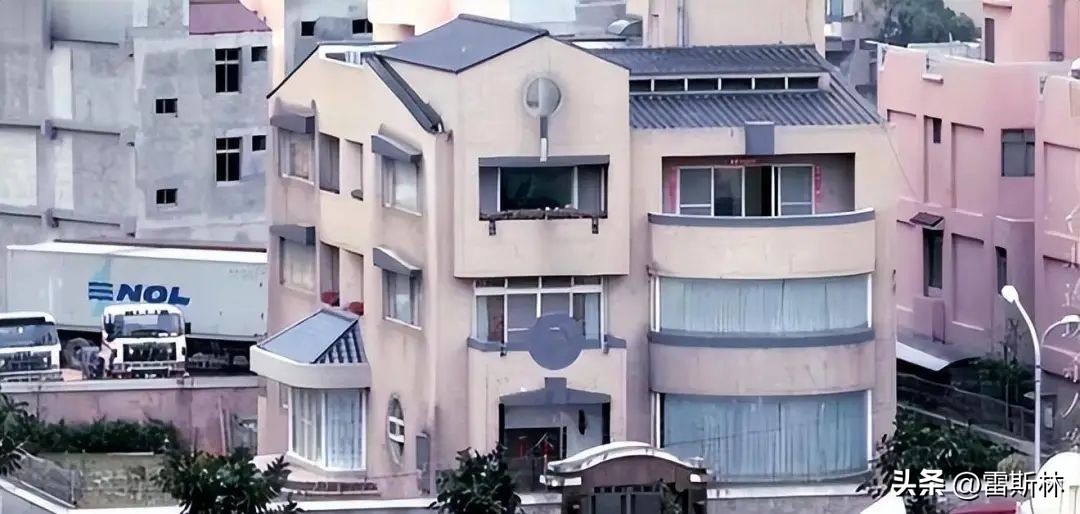 为了抢新闻,他们发了受害者被奸杀的裸照