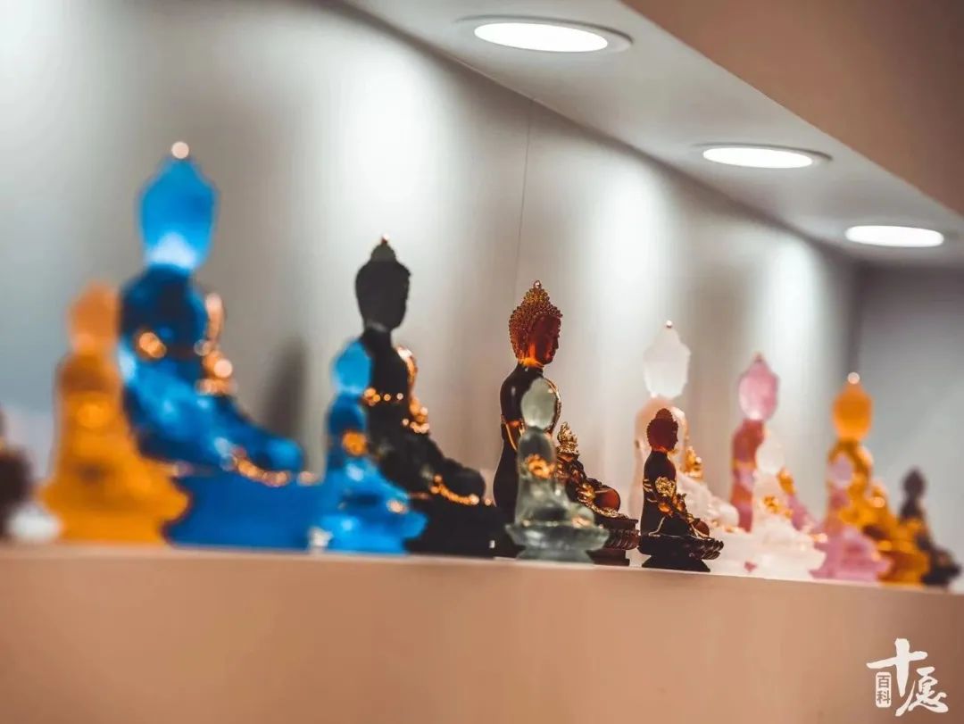 佛菩萨圣像高清大图,菩萨太美了原版