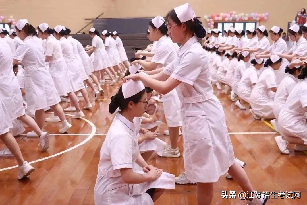 怎么报名苏州卫生职业学院,一起走进江苏张家港