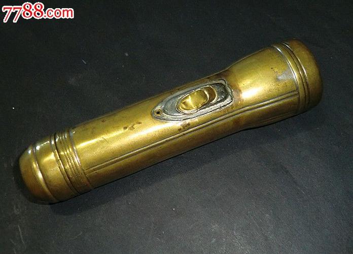 小知识，手电筒用哪种材质的比较好？