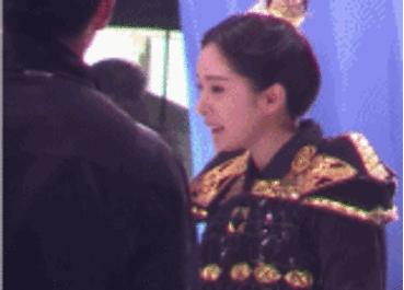 杨幂新剧状态对比,杨幂新剧没有滤镜老态