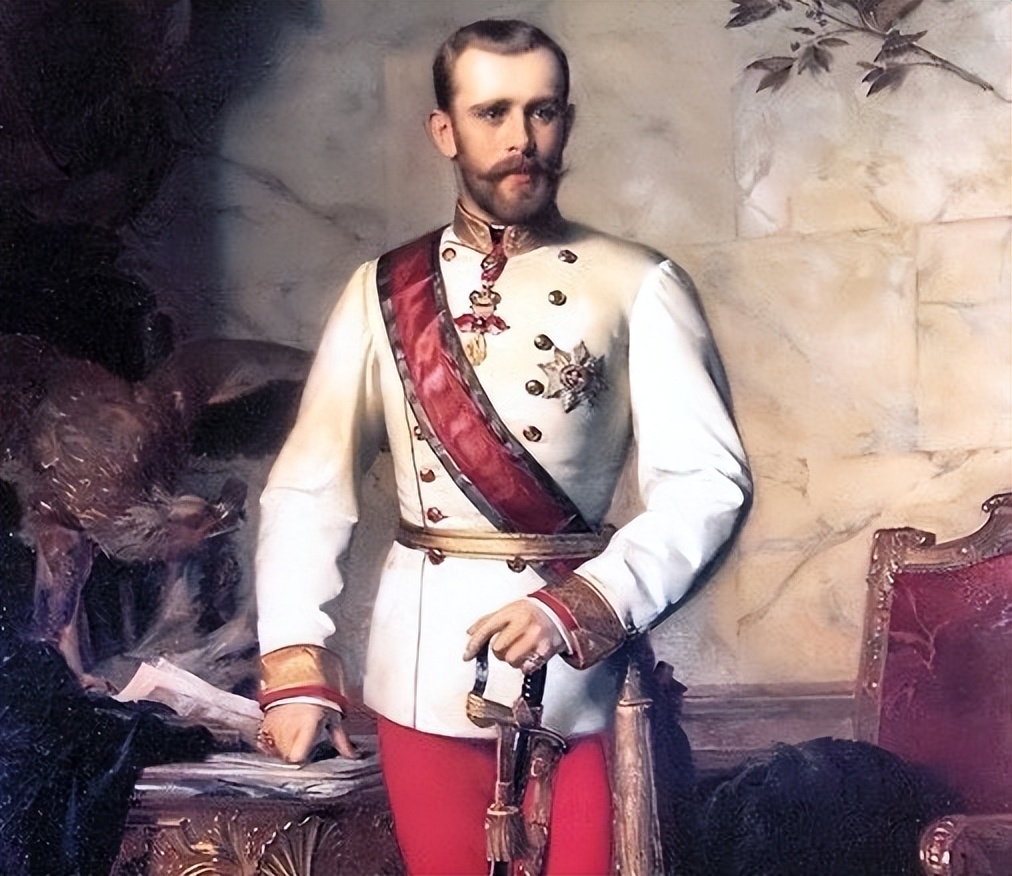 茜茜公主害死女儿,茜茜公主被母亲陷害