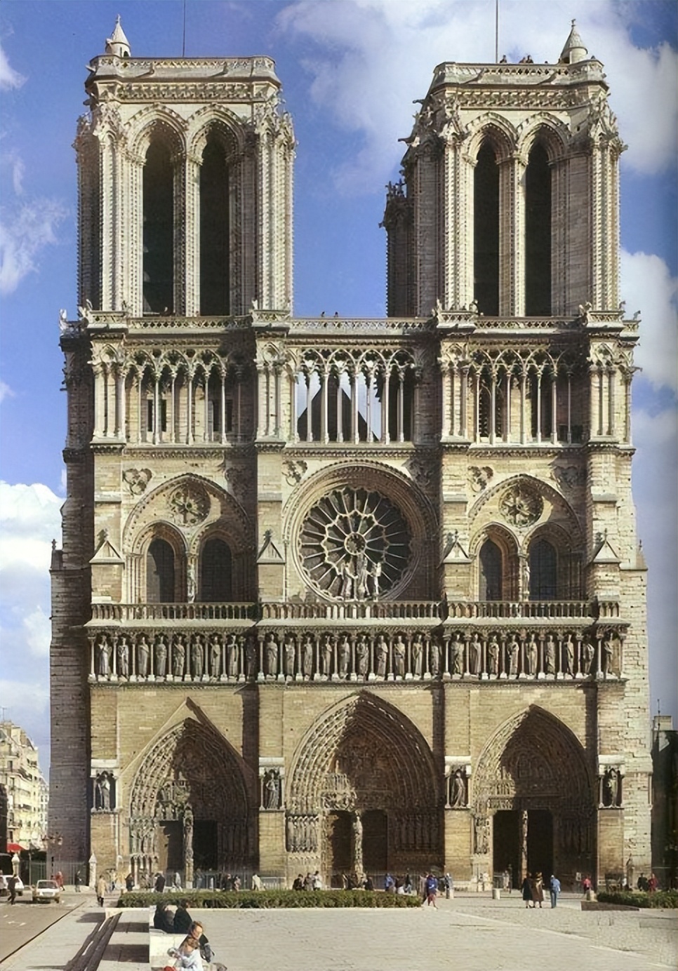 中世纪哥特式建筑风格的建筑绘画,欧洲宫廷风建筑绘画