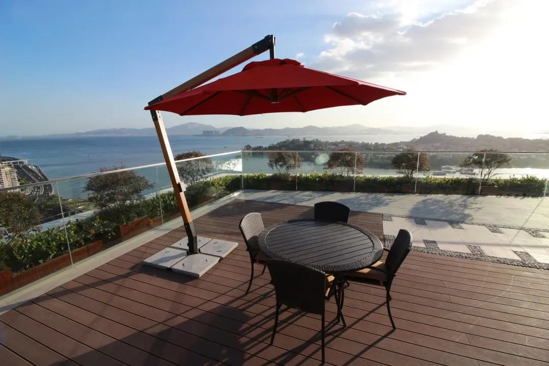 俯瞰鼓浪屿的全景尽收眼底,发现这里