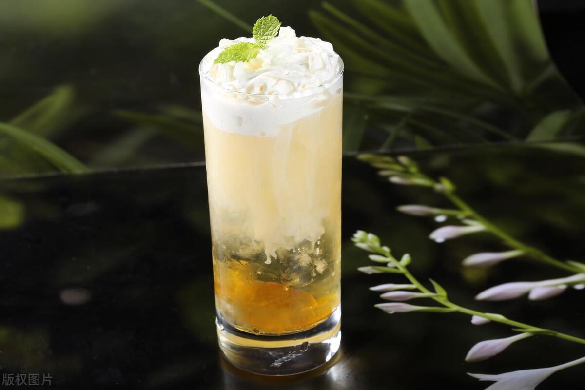 抹茶冰淇淋乌龙茶,乌龙茶牛奶咖啡抹茶