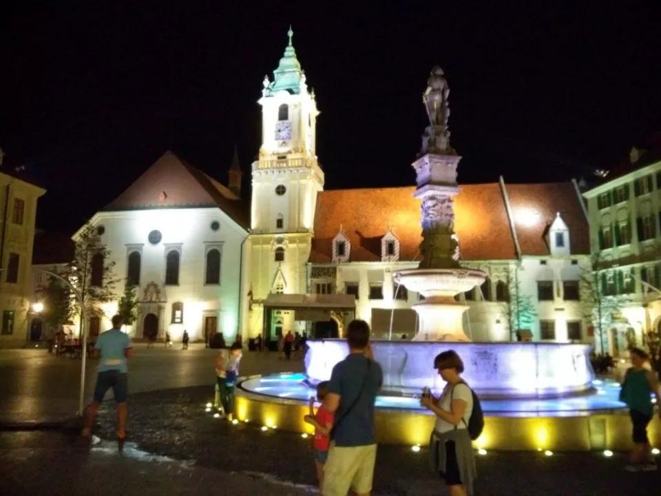 欧洲古城堡探秘,带你看世界走进巴尔干