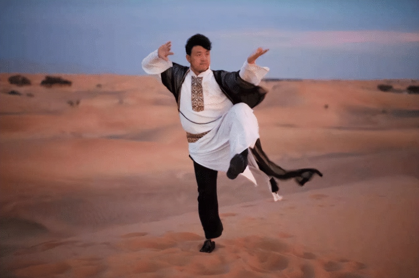 迪拜是如何发达起来的,迪拜靠什么发达起来的