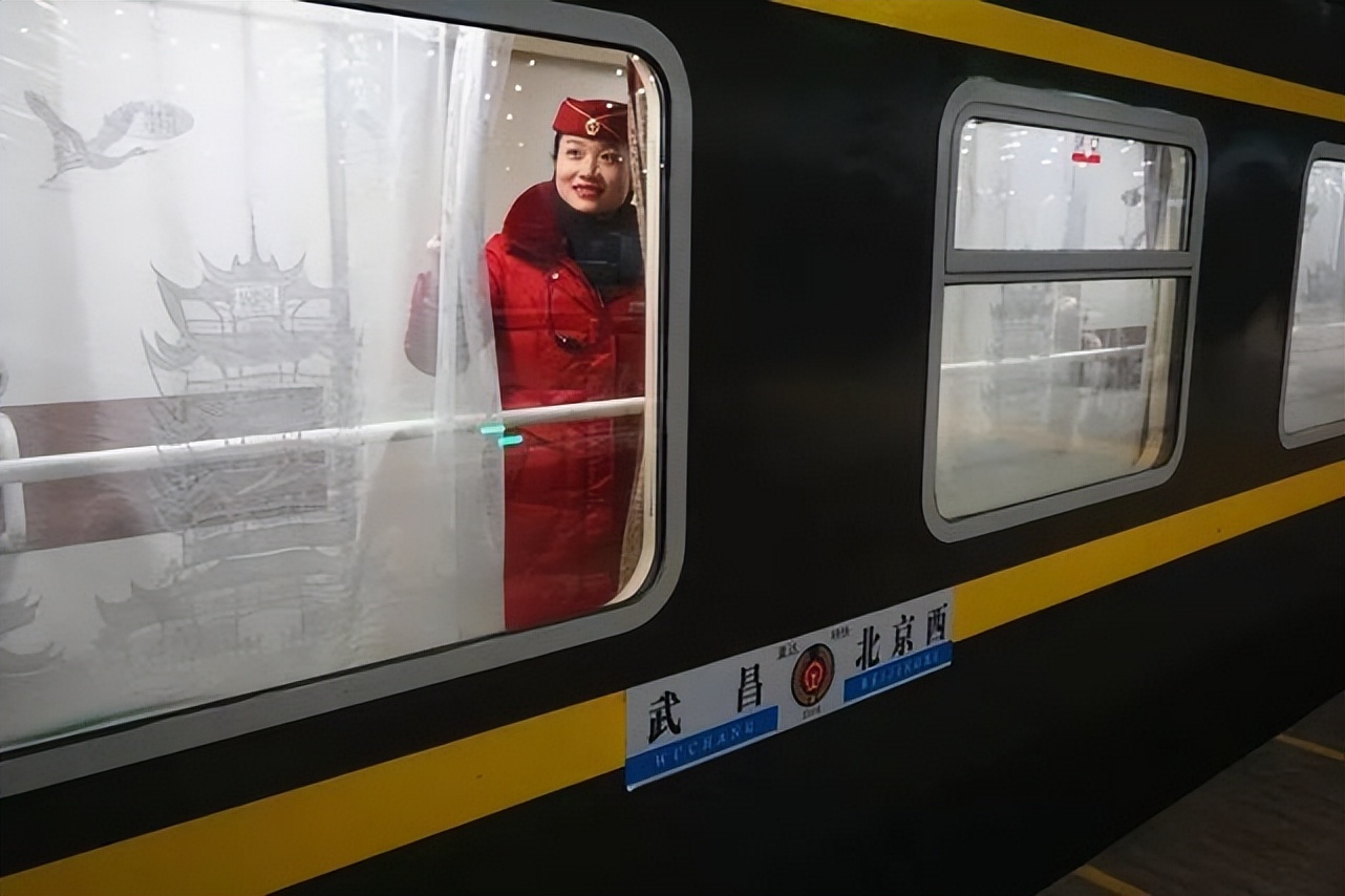 国内路程最长的绿皮全卧铺火车,绿皮火车卧铺40个小时以上的旅途