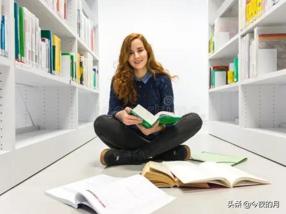 自媒体爆款的文章,自媒体十大爆款文章平台