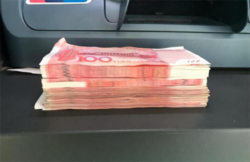 7万送女儿德国留学17年杳无音信,农村父母凑7万给女儿留学