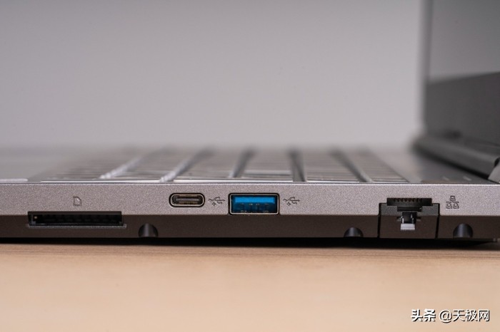 海尔刀锋t5高性能笔记本,海尔刀锋t5笔记本