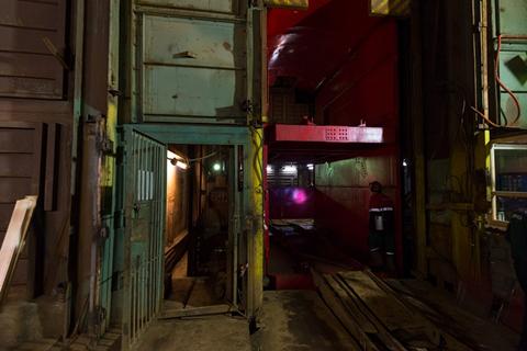 飞越俄罗斯上空,世界目前最大的钻石矿