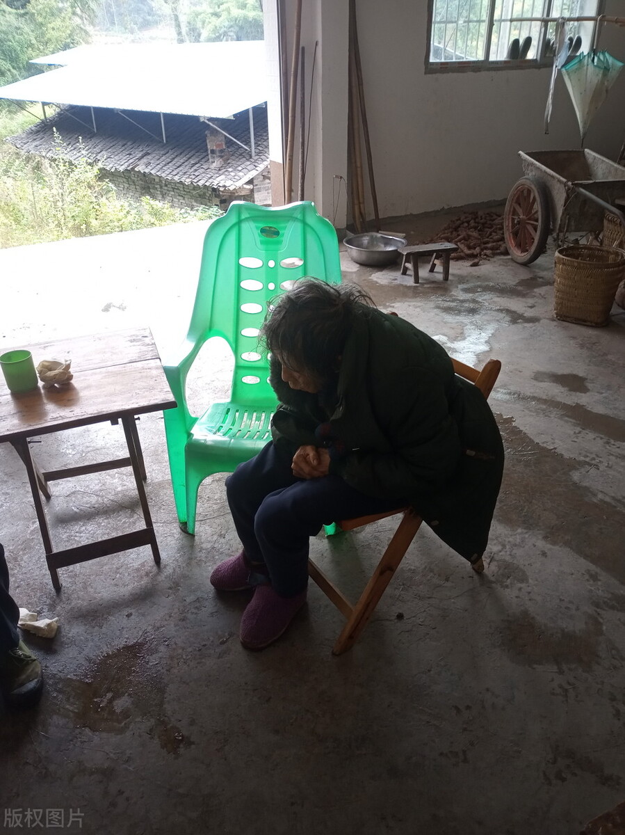 脑部血管堵塞引起的脑梗,得了脑梗有血管堵了能保守治疗吗