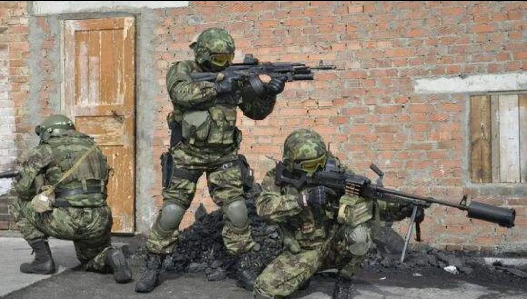 俄军精锐部队，被乌军全歼，俄罗斯指挥能力太差！