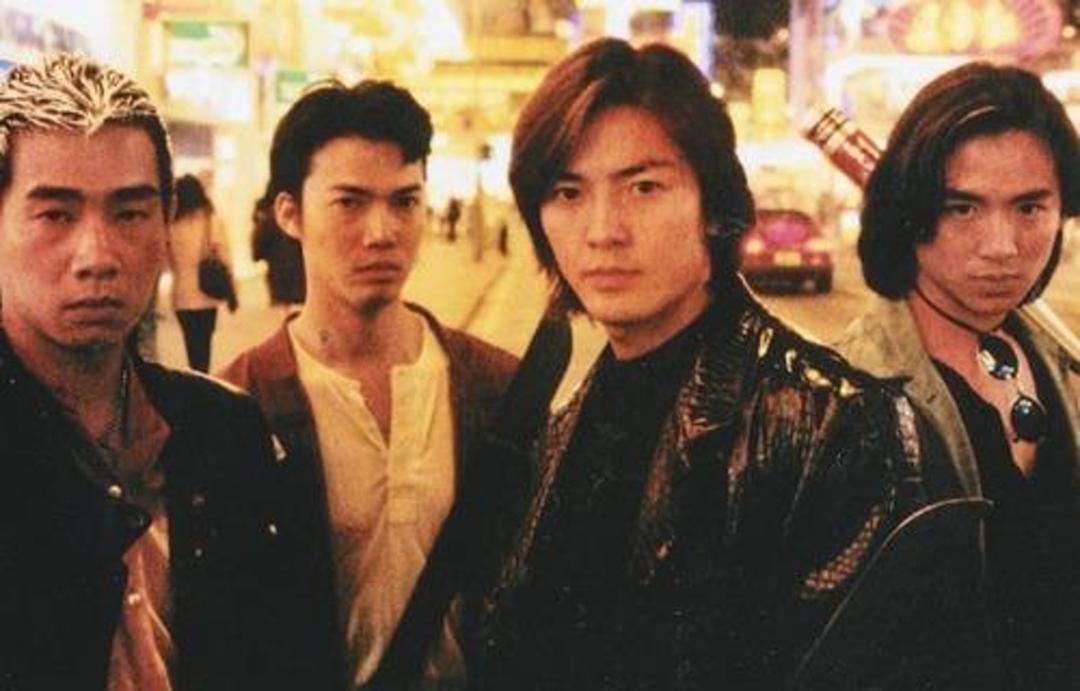 铲平学校，砍杀师生，中学混混连*榴弹手**都能搞来？