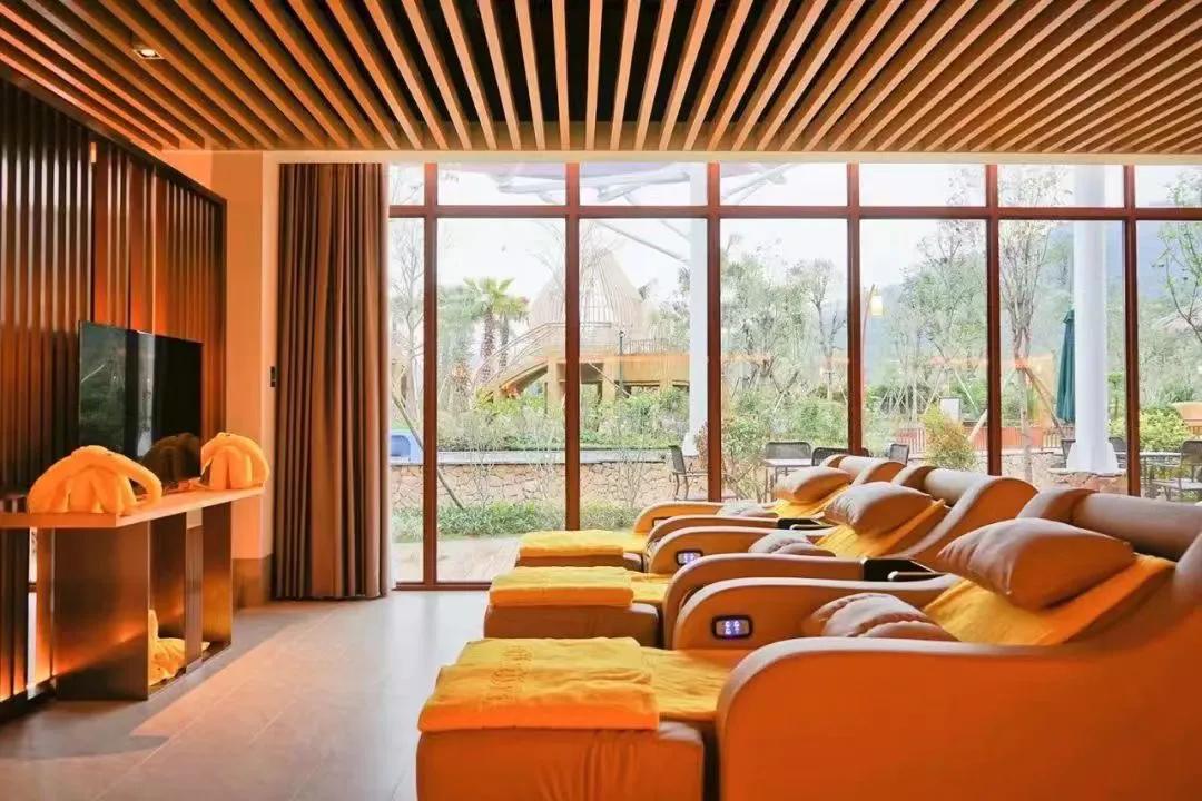 亲子游玩地点推荐沙滩寻宝,带娃好去处丛林探险