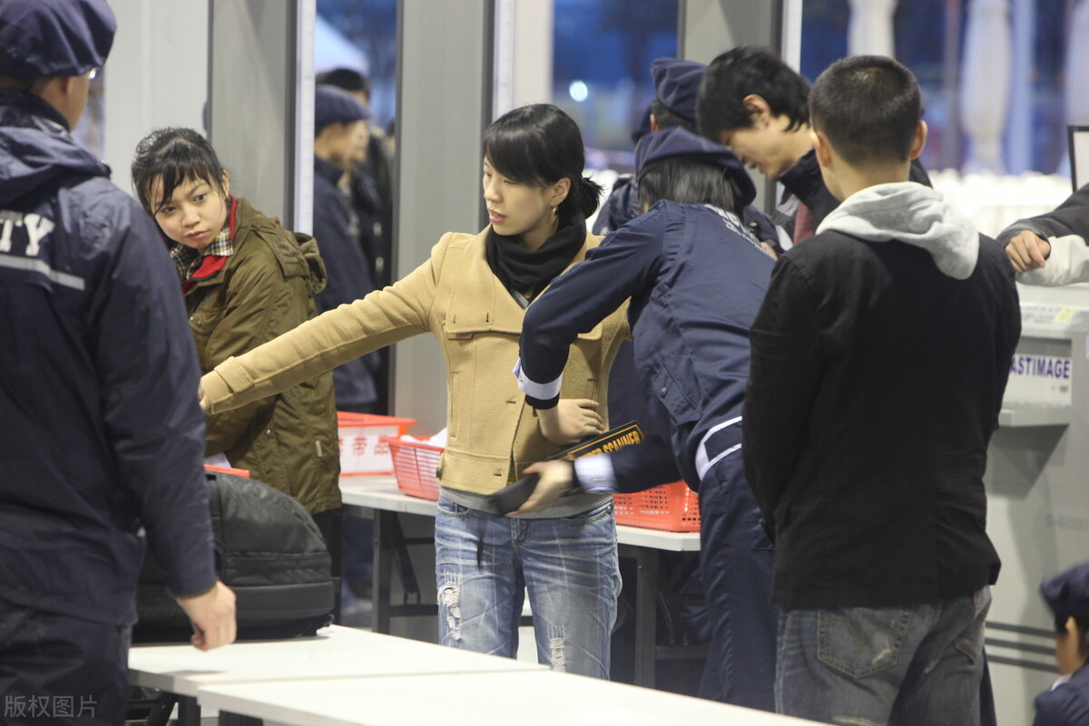 广州地铁安检员工资怎么算的,广州地铁安检员真实感受正式工