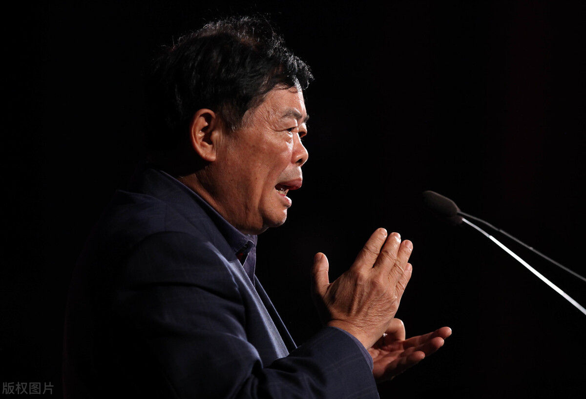 曹德旺如何看待许家印事件,曹德旺批评许家印全视频