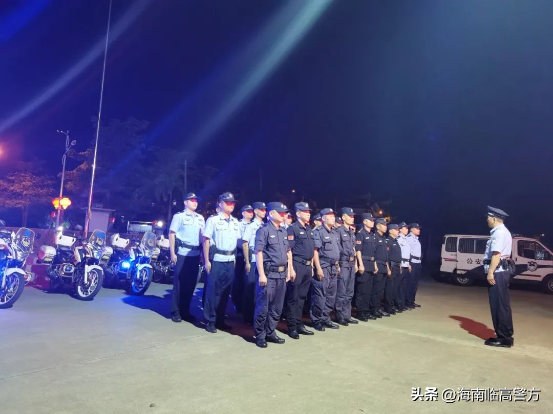 节日我在岗平安不打烊,节日我在岗国庆警相随守护不打烊