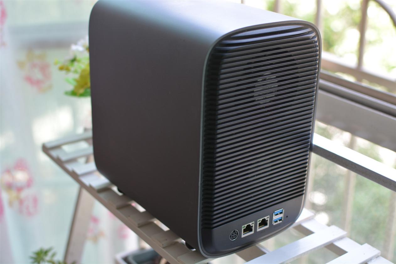 网络存储服务器nas测评,不会选电脑应该怎么买