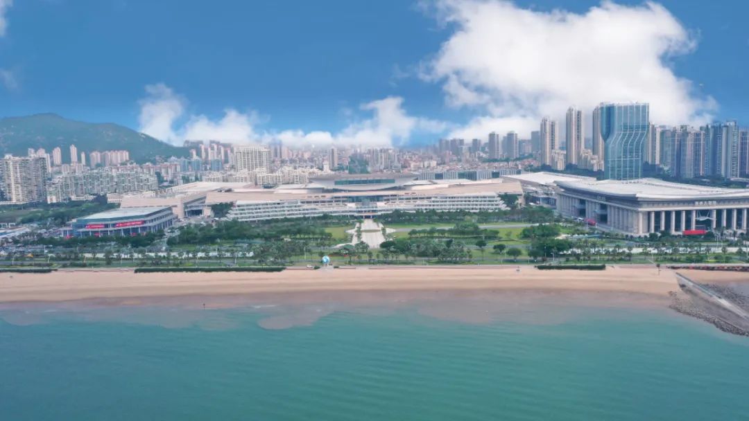 居停中国第四家华尔道夫酒店，奢享美味佳肴，开启鹭岛新玩法！