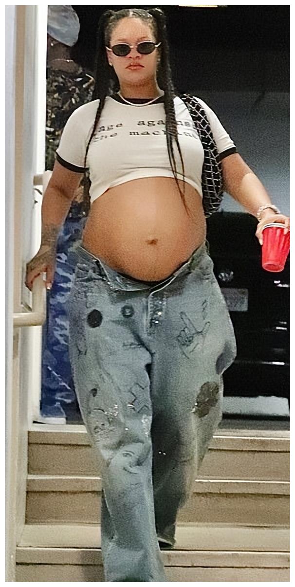 49年以来最真实、最深刻的影像：人的神态反映了时代的好坏