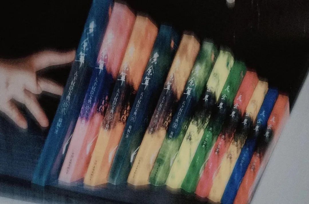 作者红了，但作品崩了